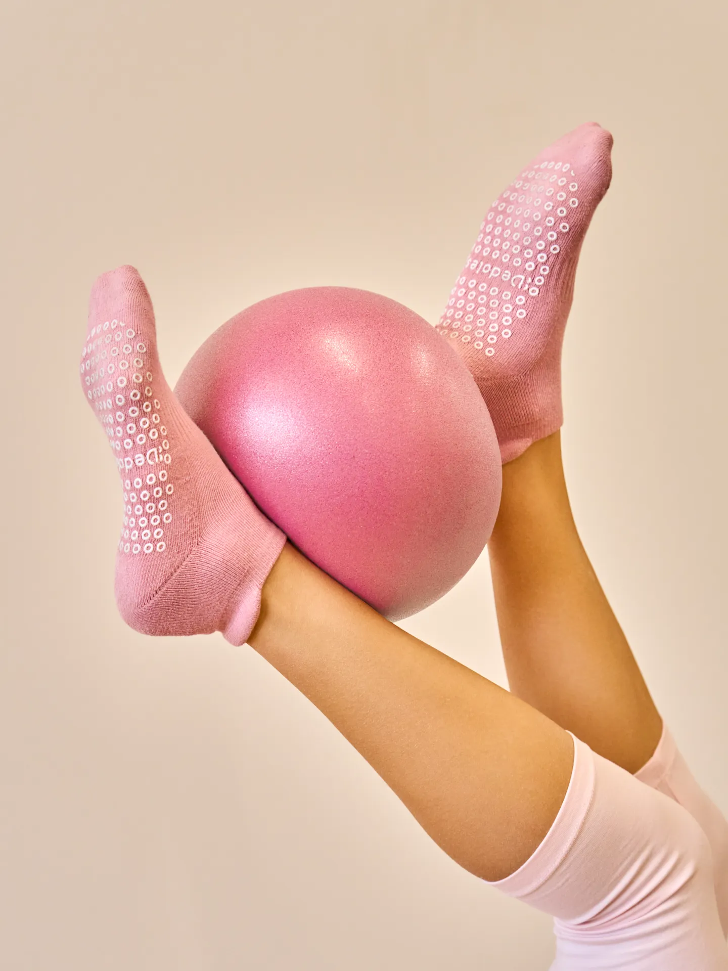 Oud roze Pilates- en Yoga-sokken - Image 5
